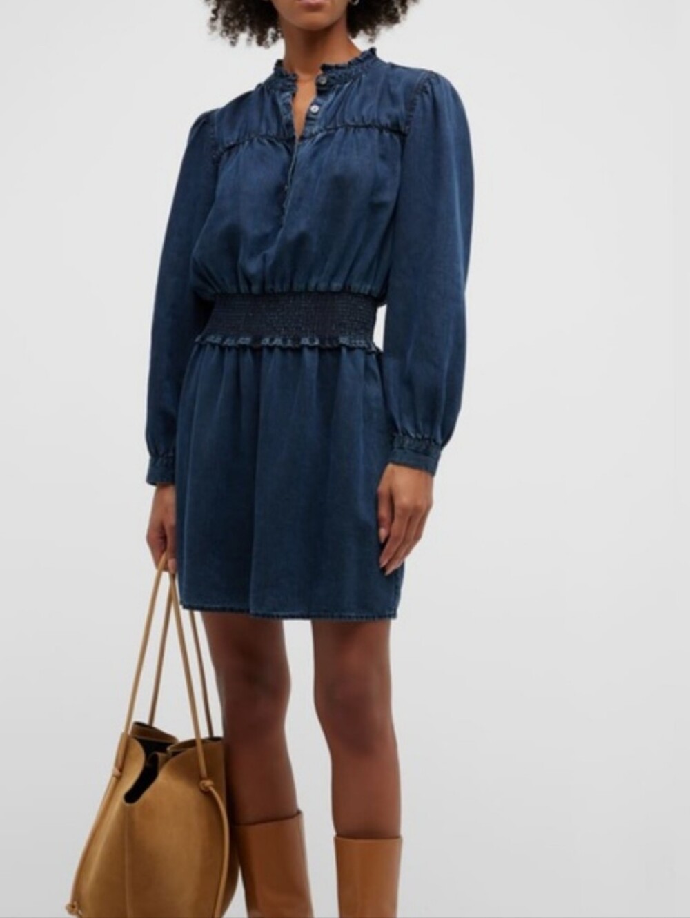 Rails women’s Blue Denim Long-Sleeve Shirred Waist Dress size medium like new